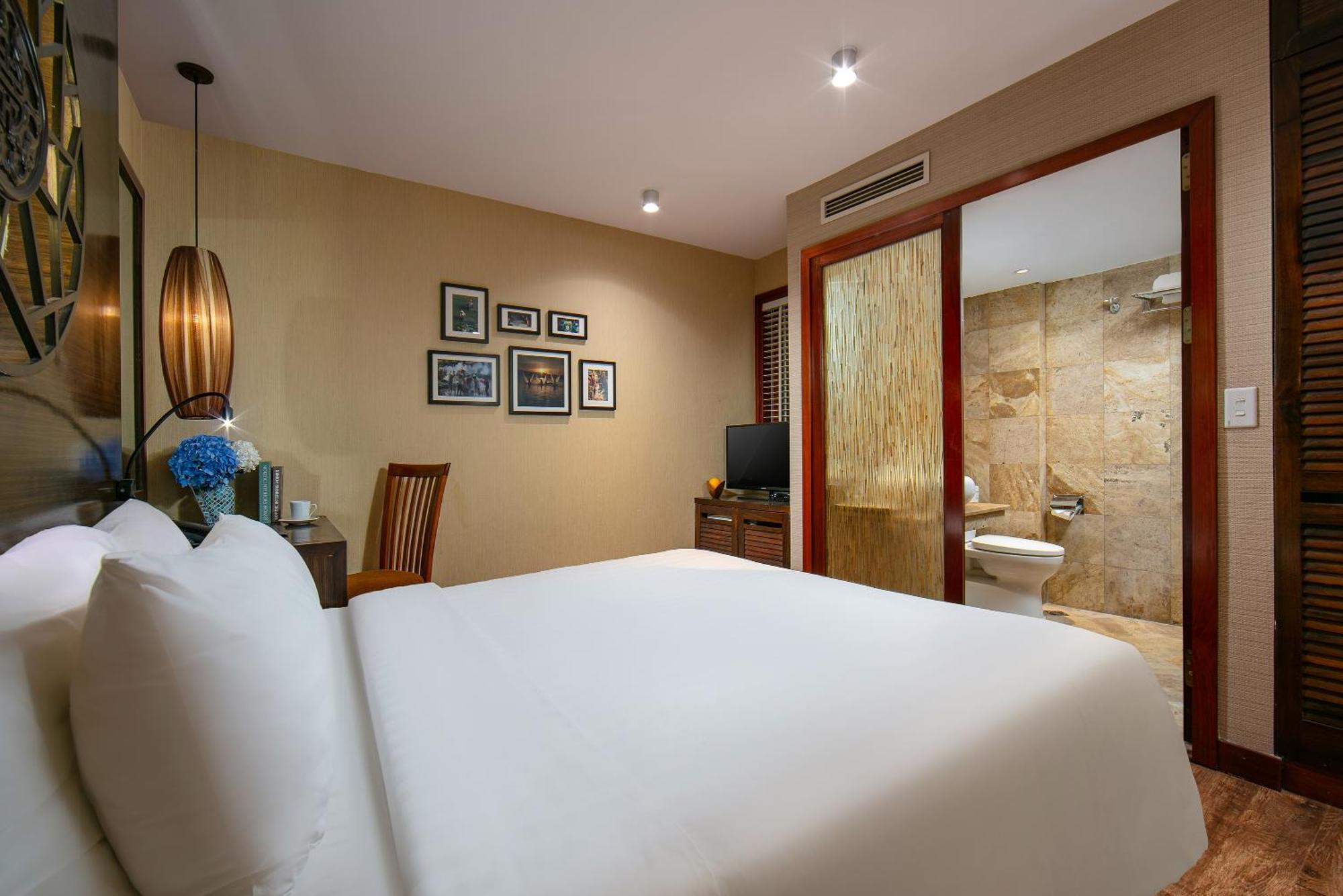 Suites Connecting Rooms,1543036438:JPEG